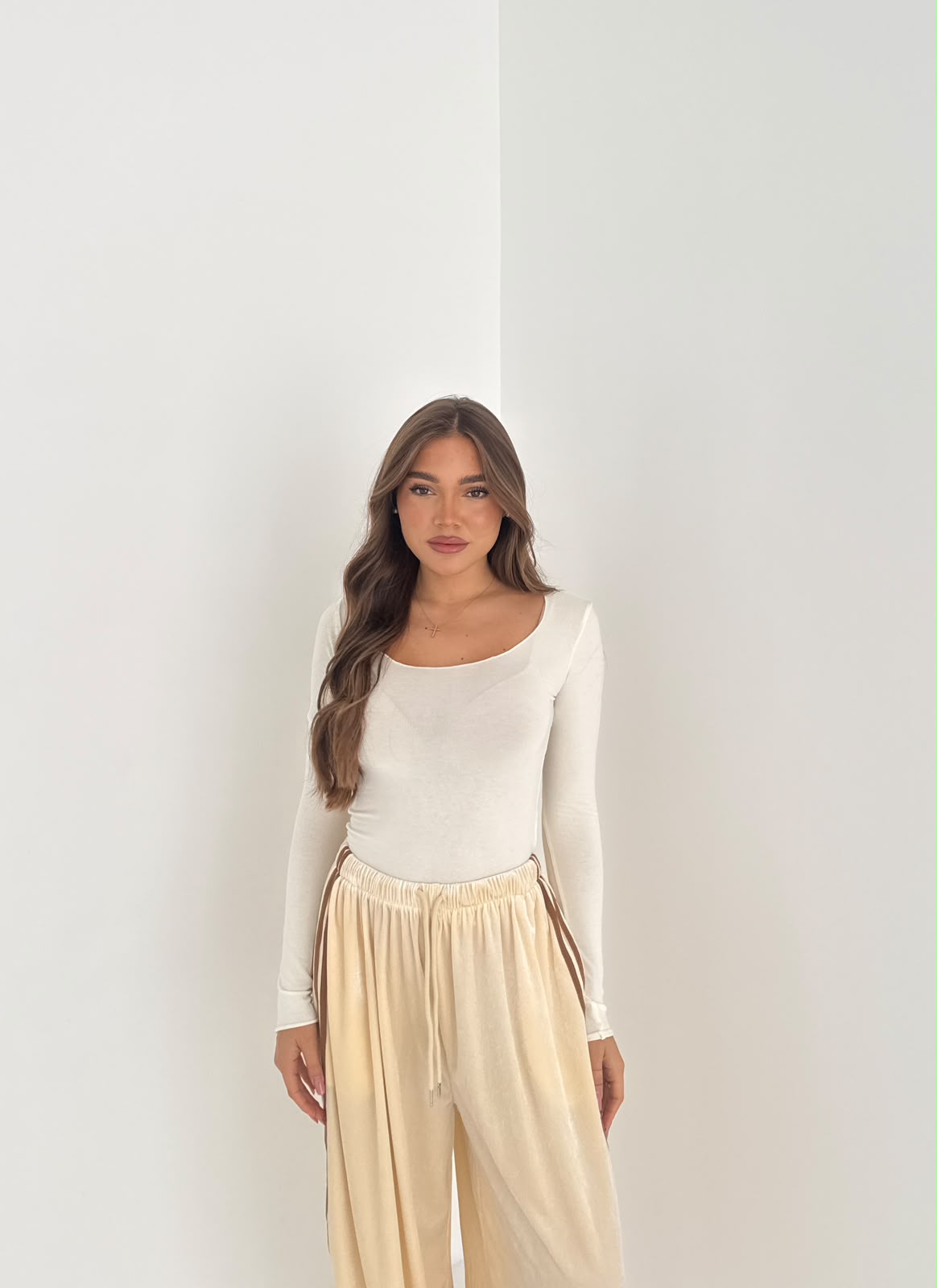 Maglia ultralight Larkin 9525- CREMA