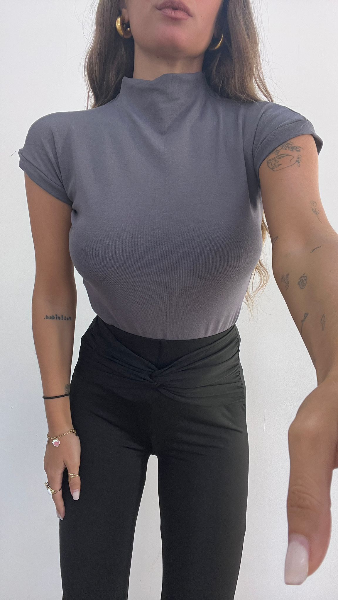 60743 SHIRT INIDA (grigia) - Frida Shop