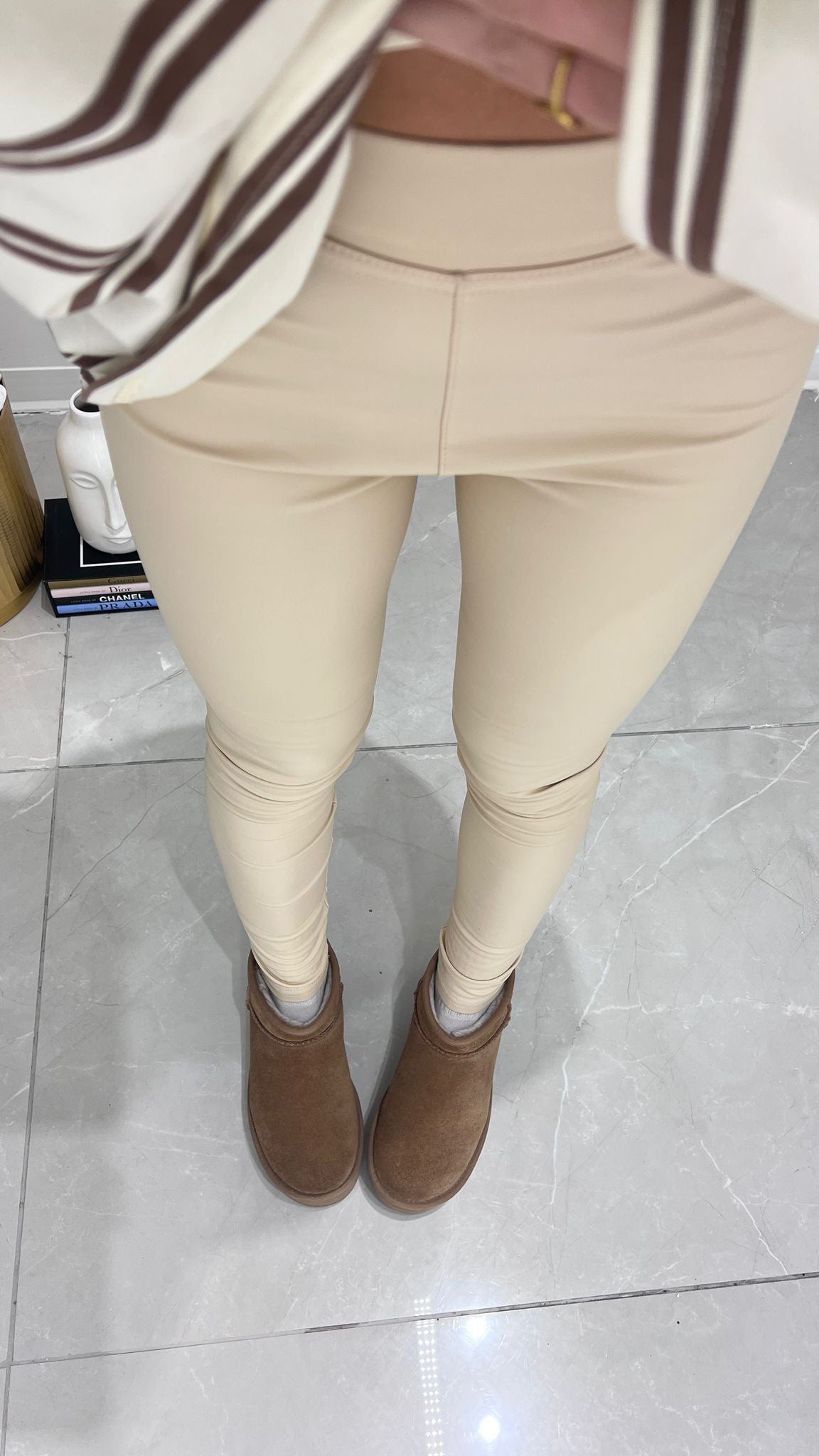 Leggings Victory 57496 - 3 (Beige) - Frida Shop